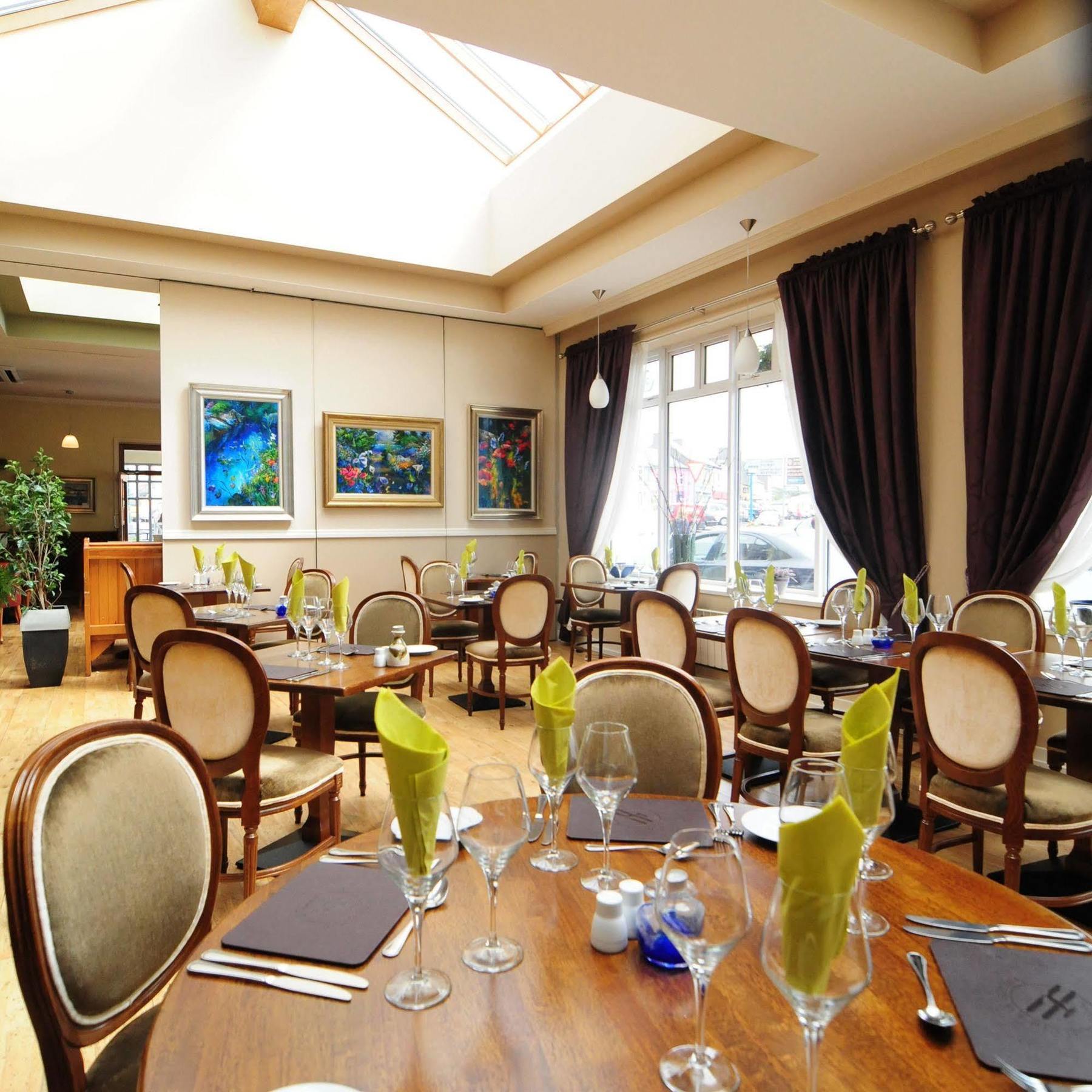 Alcock & Brown Hotel Clifden Exterior photo
